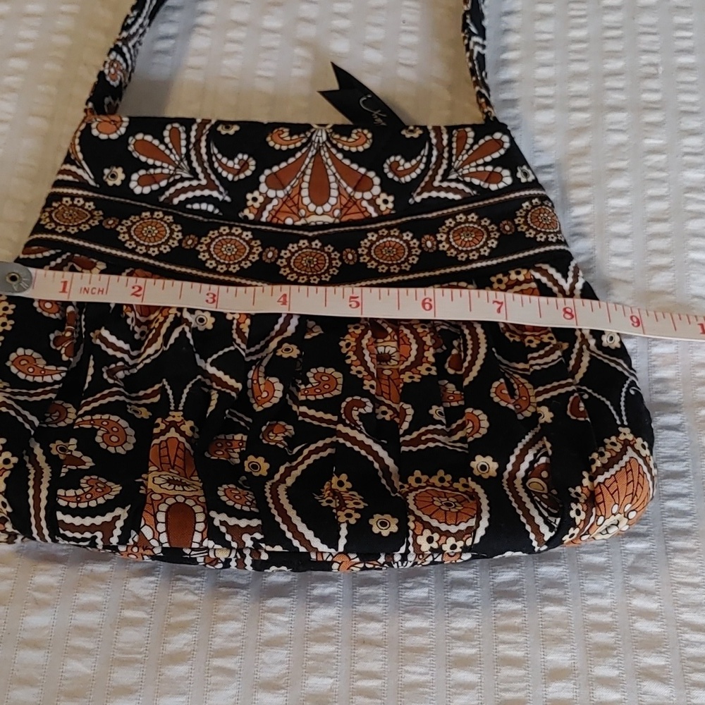 ⭐Host Pick⭐Compact Vera Bradley Quilted Hannah Bag in Cafe Latte Shade - Picture 8 of 9